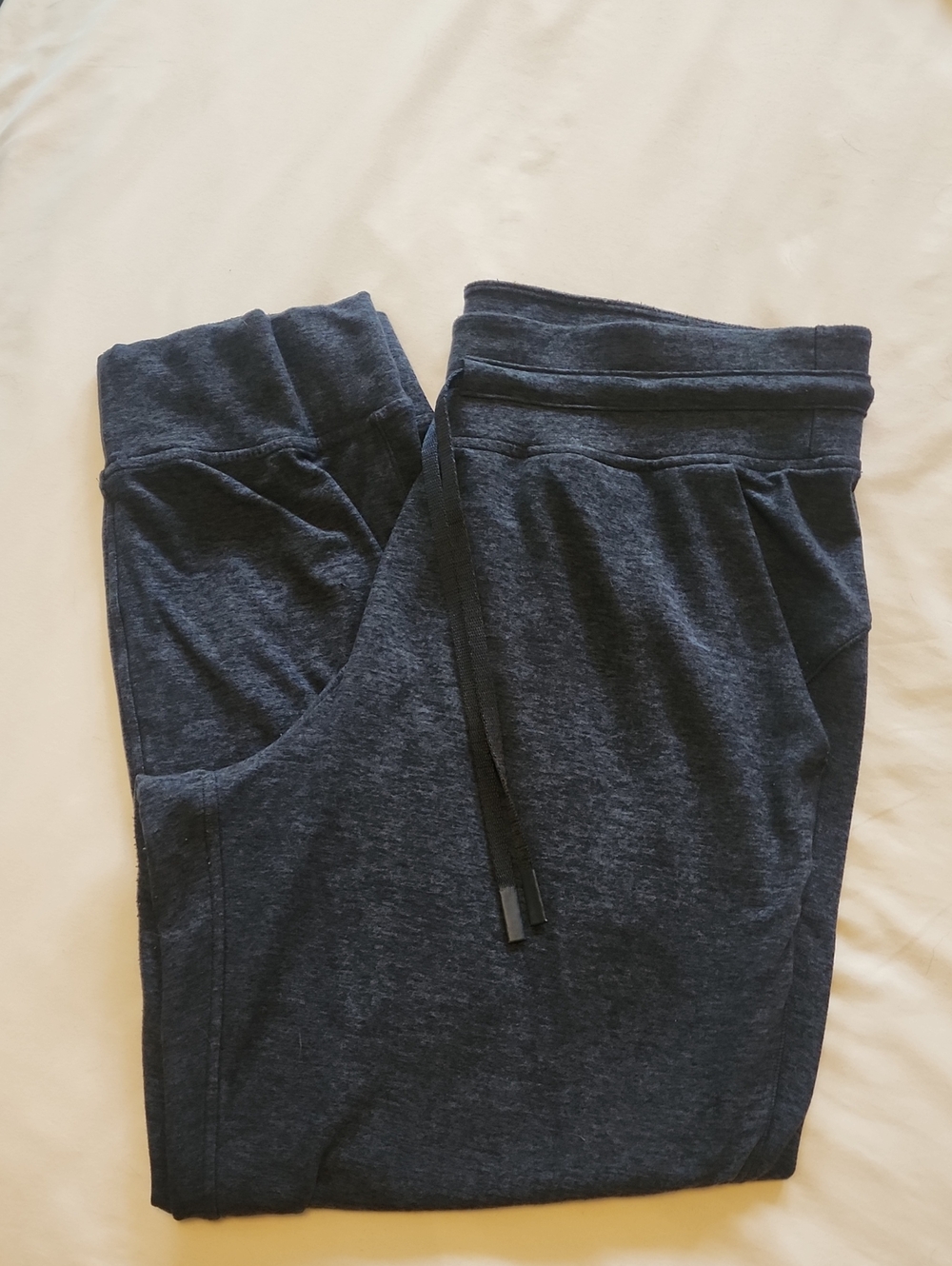 Lululemon Joggers 25"  Size 10